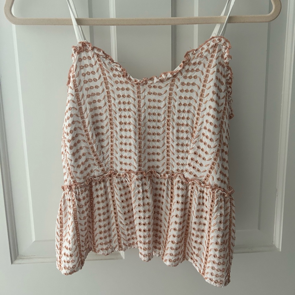 Eyelet top